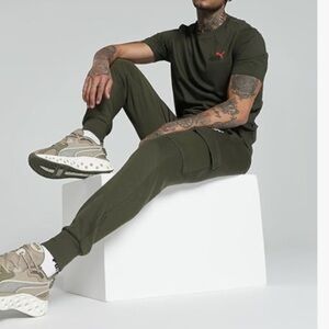 PUMA Men's Ess Cargo Pants Knitted Pants small